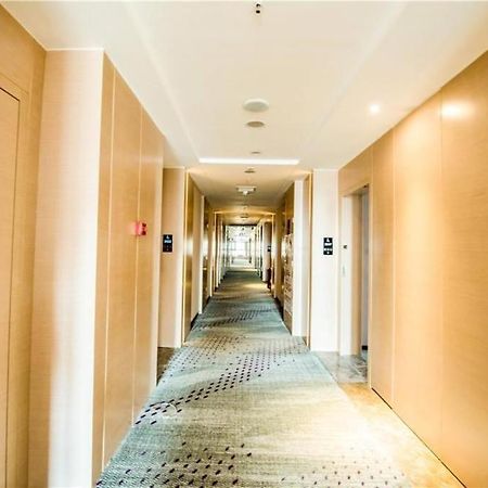 Lavande Hotel Luzhou Bbq New World Exterior foto